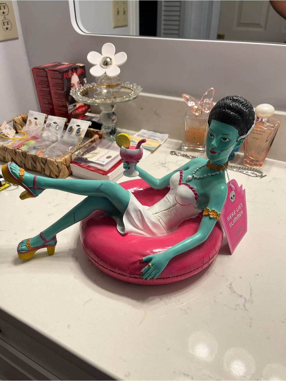 Bride of Frankenstein in a Tube